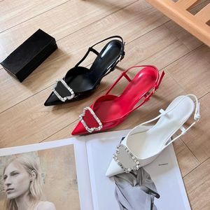 High Heels Dress Shoes Designer Sneaker Sneakers Women Luxury Fashion Glitter براءة اختراع جلدية من الجلد المدبوغ الأسود أبيض أبيض أحمر 6 سم 8 سم وامرأة مع صندوق 35-42