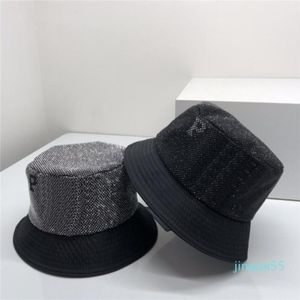 Men Designer Shiny Diamond Buckets Hat For Women Fisherman Hat Rhinestone Corner Cap P Letter 2308221BF 307D