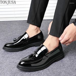 Casual Shoes Mens Loafers Luxury High Quality Patent Leather Men Business Dress Black Social Shoe Male Footwear