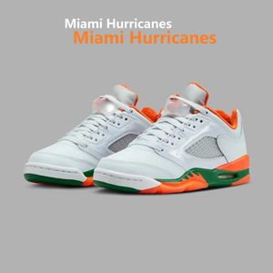 5s Low Miami Hurricanes 5 Nya gula män Sneakers Women Footstep Border Border Stor storlek Casual Beach Sandals 38-46
