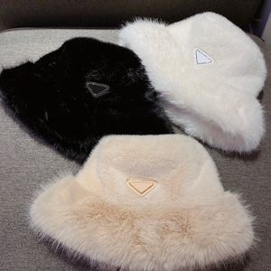 겨울 디자이너 모자를위한 양모 버킷 모자 남성 패션 브랜드 편지 검은 흰색 넓은 괄호 선 하트 274I
