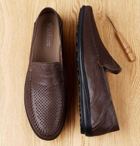 أحذية جلدية أصلية حذاء غير رسمي 2021 الصيف رجال متسكعون moccasins زلة التنفس على أحذية القيادة بالإضافة إلى حجم 37475913430