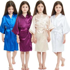 3-13 år Satin Silk Children's Bathrobe Girl Kimono Bath Robes Summer Girls Pamas Pink White Handduk Robe Birthday Spa Wedding L2405