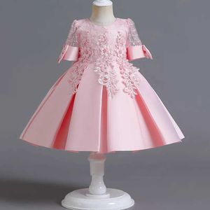 Vestidos de menina Vestido de rosa recém-nascido de vendas de girlas de ponta de lda de lda ocidental Princesa formal de um ano Lavagem de Lavagem H240530