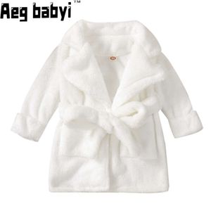 BAMBINI FLANGEL PAMA Nuovi ragazzi CfLannel Autumn Inverno Autunno caldo per bambini morbidi per bambini BAMBINA Homewear Homewear Sleep abbigliamento L2405