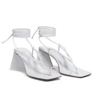Satin High Leather Chunky 2024 Ladies Heel Sandals Solid Cross-bundna spetsar Up Peep-Toe Toe Head Wedding Party Shoes Storlek 34-4 C62