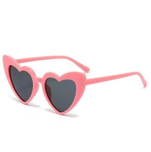 fashion sweet heart-shaped sunglasses child cute Sun-shading Eyeglasses unique UV portection sunglasses