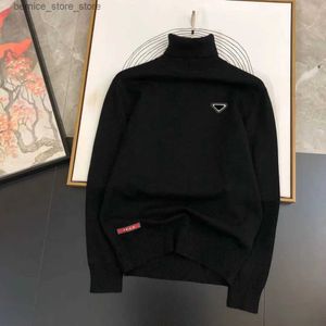 Herrtröjor Prd Triangle Badge Designer Turtleneck Sweaters Menskvinnors tröja Pullover för män Cashmere Solid Color Cotton Sweater Q240530