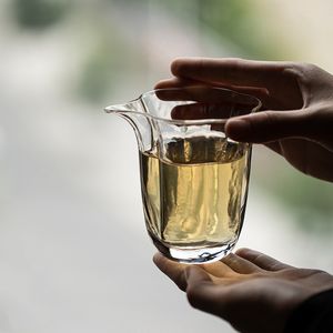 Flower Mouth Transparent Glass Fair Cup Chinese Cha Hai Tea Sea Teacup Tea Produes Tea Ceremony redskap Lily Deng's Store