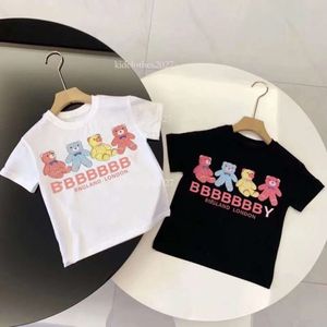Babykläder barn designer t shirt flickor pojkar kort ärm barnkläder sommarmärke förälder-barn outfit maximal storlek