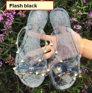 NOWOŚĆ 2018 Kobieta Sandały Letnie nity musujące cekiny i Bowknot Flip Flip Sandals Woman Flat Obcowanie galaretki sandały Style Styli7090125