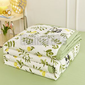 Bedding sets Washable cotton air conditioner is cooled by summer and summer by four sets of non-cotton pure cotton ice silk cool feeling machine washable quilt core