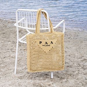 Luxury Summer Basket Beach Straw Designer Bag For Woman Rattan Handväska Underarm Clutch Bag Fashion Crochet Tote Pochette Shoulder Bag Man Crossbody Travel Påsar