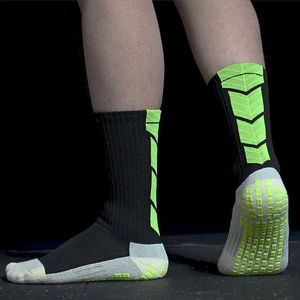 Men's Socks Anti slip and non grip pads for football basketball bicycle socks Q240529