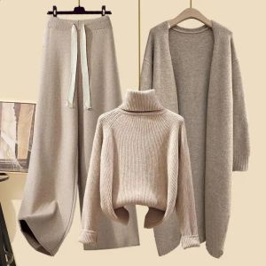 Spårdräkter Autumn/Winter Set Long Cardigan Coatnited Sweaterhigh midja breda benbyxor Casual Womens Three Piece Set 240127