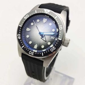Wristwatches Grey Dial NH35A 38mm Automatic Mens Brushed Case Sapphire Crystal Rubber Strap Luminous Q240529