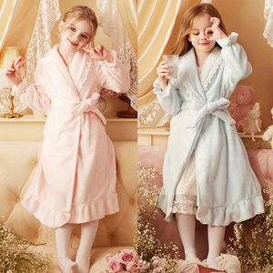 Vintage Toddler Girls Lace Flanell Bathrobe Children's Sleepwear Princess Bath Robes Nightwear Night-Robe Pamas.Kid's Clothes L2405