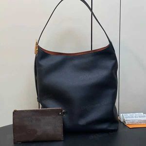 New Women Low Key Hobo Handbag Luxury Designer Grained Leather Shourdell Bage Hook Cloosure Gold Hardware Tote調整可能なストラップクロスボディ財布7wto 7wto 7wto 908 QATX