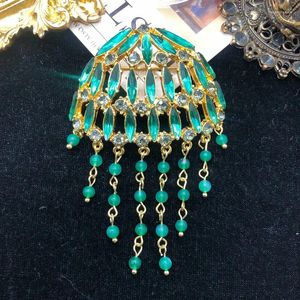 Brooches Emerald Agate Stone Beads Handmade Fringe High-grade Pin Heavy Industry Jellyfish Styling Brooch