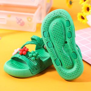 صندل للفتيات 2023MEAN جديدًا ناعمًا ناعمًا مضادًا للانزلاق أطفال حذاء حلوة منصة الأميرة