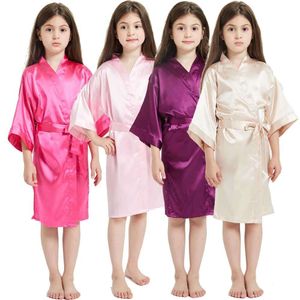 3-14 Jahre Hochzeits Geburtstagsfeier Nachtkleider Kinder Satin Bademäntel Kinderbad Robe Süßigkeiten Farbe Mädchen Nachtwäsche Pamas L2405