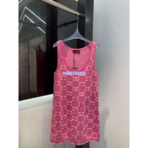 新しい女性のデザイナードレス豪華な長袖ピンクのセーターニットデザイナーセーターG-letter Cardigan Pulloverファッションカラフルな女性セータートップ5703