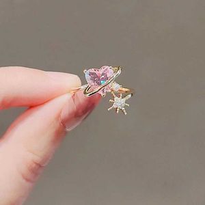 Couple Rings 2024 Korean New Exquisite Cute Pink Love Open Ring Fashion Temperature Version Ring Womens Jewelry S245309