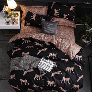 Bedding Sets Fashion Geometric Animal Pattern Set 3pcs Duvet Cover Four Seasons Soft Cozy Comforter Pillow Case