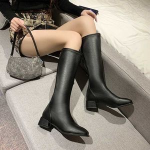 Сапоги 2022 Зимние женщины с длинными сапогами Fashion Thin High Hl Kn High Booties Ladies Brown Sexy Woman Knight Boats Botas de Mujer H240530 S6FO