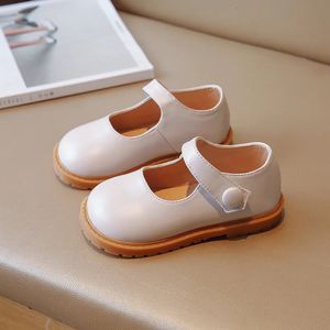 Size 2130 Kids Shoes Spring Autumn Korean Style Childrens Leather for Boys and Girls Soft Sole Casual Single 240530