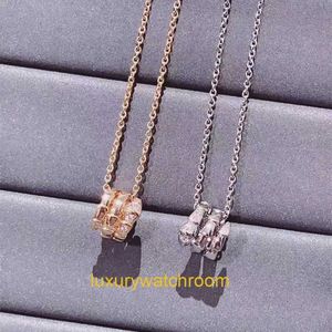 Nuova classica Fashion Brolgry Collane a ciondolo a pendente Serpente Collana a tre anelli per uomo e donna a forma di serpente a forma di rosa oro rosa coppia a 18k Coppia di colletti a catena Pend