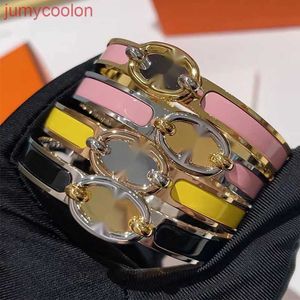 AA Hrems Top Luxury High Edition Designer Delicate Womens Bracelet Enamel Pig Nose Classic Light Narrow Version Simple High-grade Feeling