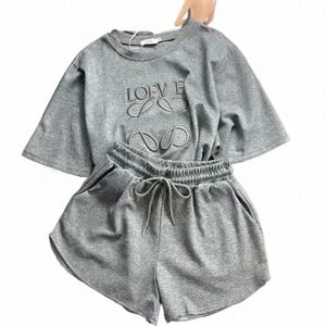 夏のレディーストラックスーツスーツfi loewwoe豪華な光沢のある刺繍ロゴ高品質の半袖Tシャツエラスティックウエストバンドsh q2em＃