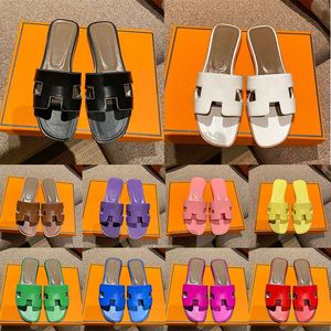 Дизайнерские скольжения сандалии женщин пляжные тапочки искренняя кожа классическая бренда