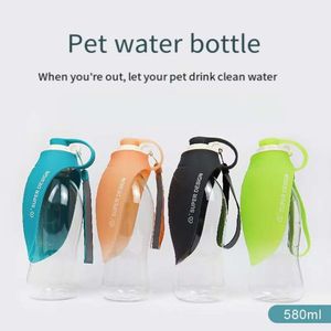 Hundar vattenflaskor, drickskoppar, husdjursvattenflaskor, bärbara vattenflaskor, husdjur utomhusprodukter