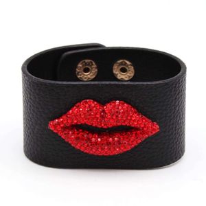 Crystal Red Lip Armband Mouth Kiss Dangle Leather Armband For Women Grils Fashion Jewelry