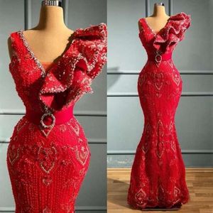 Red Lace Mermaid Prom Dresses V Neck Ruffles Beaded Evening Gowns Zipper Back Floor Length Saudi Arabia Robe De Soiree 0530