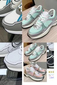 Sneaker fuori ufficio B22 Casual 3M Designer riflettente B30 Sneakers Allenatori Fashioni da donna Scarpe da esterno a forma piatta con scatola 35-46