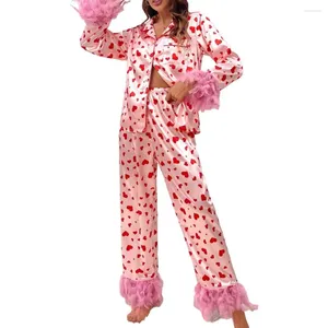 Hemkläder Spring Pyjama Set Women's Heart Print med fluffig fjäderdekor Bred ben Elastisk midja Fall Hemkläder för kvinnor