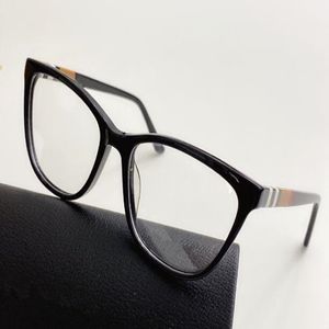 Fullset Case Factoryアウトレット付き処方眼鏡用の女性用53-18-145のためのNewArrival Fashional Butterfly Plank Glasses Frame 2111
