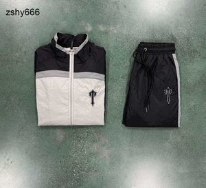 Mens Tracksuits Trapstar Tracksuit Irongate T Shellsuit-Cery/Black Crey Top Quality Embroidered Sportswear Jogging 185