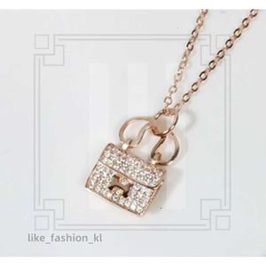 Luxury 925 Sterling Fashion Jewelry Handbag H Bag Designer Bag Female Clavicle Creative Trend Collana d'argento di alta qualità 351