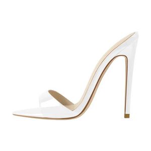 اللباس أحذية نساء PP إصبع القدم البغال الذهب على الصنادل رقيقة عالية الحجم حجم كلاسيكي أزياء الصنادل H240530 N0CJ