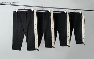 Black Street Street Nylonowe spodnie Męskie Obiórki Streetwear Pants Sezon 6 Spodnie Pali Spodnie C02286217986