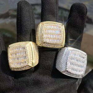 خاتم الهيب هوب ، مصمم العلامة التجارية للمجوهرات مخصصة خاتم VVS Moissanite Diamond Men's Ring Shining Ramy Ice Cross Ring
