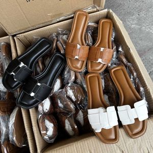 Sandals Small fragrant wind comfortable flat women's slippers wear fashion 36-41 large size women's shoes Q240530