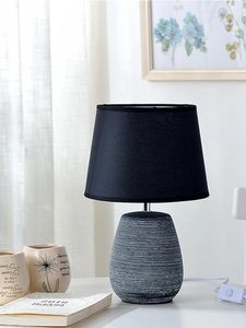 Bordslampor American Simple Plug In Radio Lamp Romantic Bedroom Bedside Liten Fresh Lovely Creative