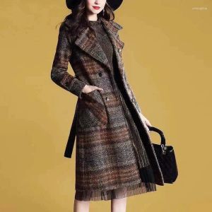 Blends Women's Wool Spring Winter Long Plaid Jackets For Women Slim Trench Coats Blends Coat Knee Length Office Lady Windbreaker W/h Belt