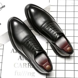 Casual Shoes Mens Business Black Brown Lace-Up Oxfords Shoe Gentleman Breattable Wedding Footwear Soft Leather Sneakers Zapatos