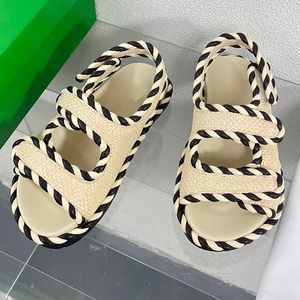 2024 weibliche frühe Spring Jack Sandals Serie Lambskin Schuhe Knoten Dekorationsschuhe Kante Beach Schuhe Ober Lambskin Innere weiche Leder Dew Heel Damen Sandalen Sandalen